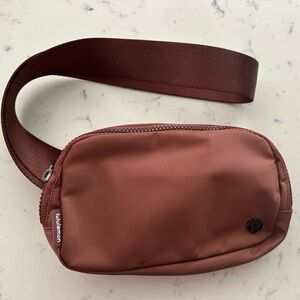 Lululemon Everywhere Belt Bag 1L – Ancient Copper – new